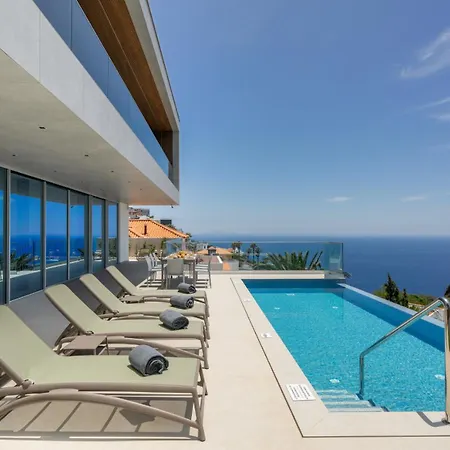 Ourmadeira - Grandview Cristo Rei Garajau