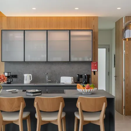 Ourmadeira - Grandview Cristo Rei Garajau