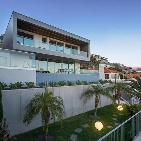 Ourmadeira - Grandview Cristo Rei