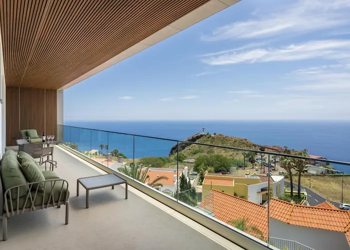 Ourmadeira - Grandview Cristo Rei Caniço